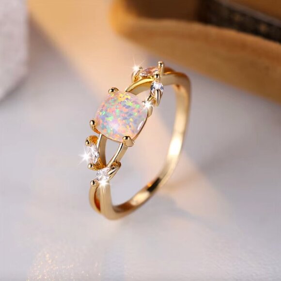 NEW 18k Gold White Opal Diamond Ring Band - Picture 3 of 4